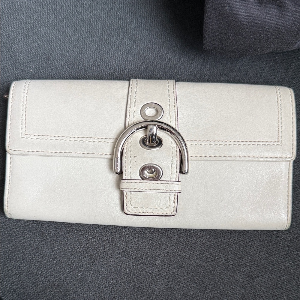 Coach Leather Buckle-Front Wallet - White